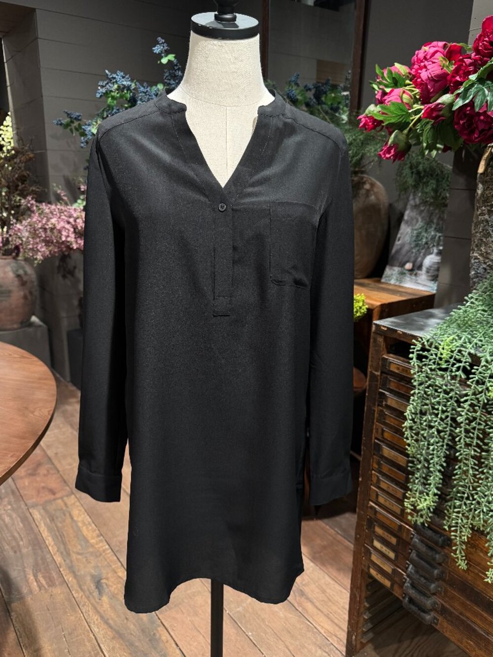 TROUVE long tunic top size XS